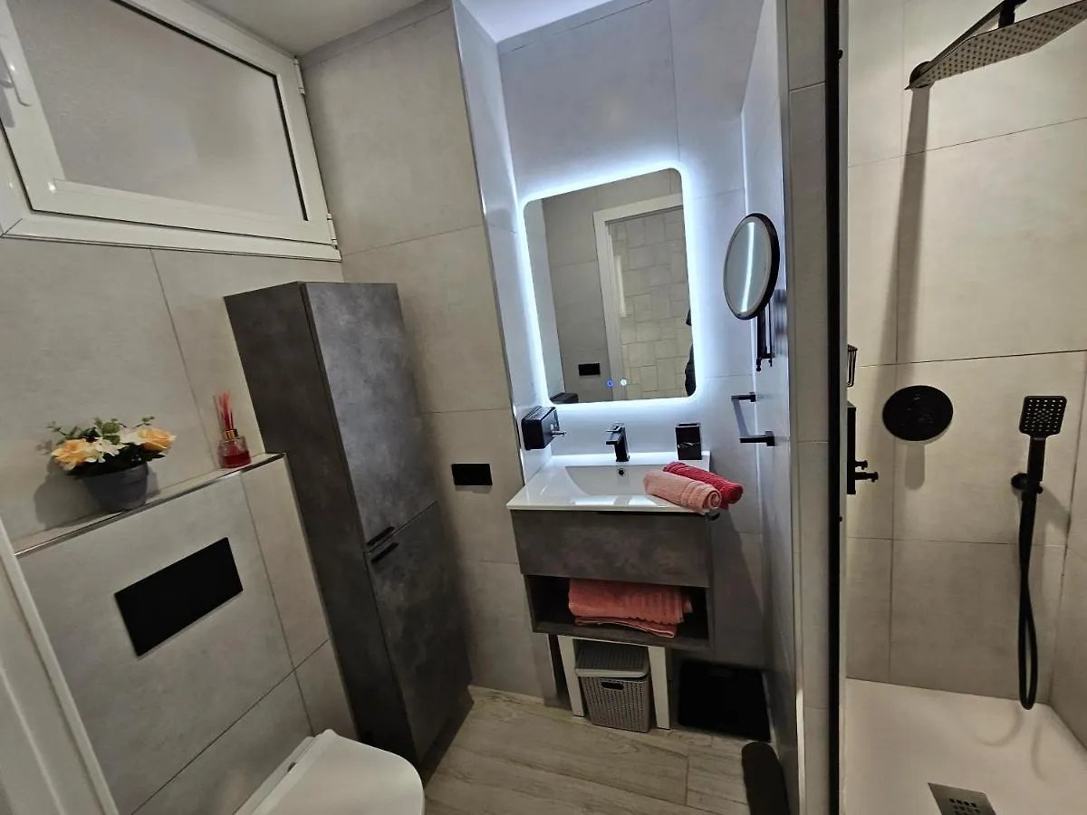 El Dorado 114 Luxury With Full Air-Conditioning 플라야데라스아메리카스 스페인